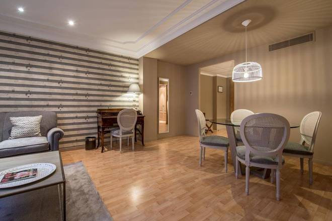 Vincci Lys, Valencia