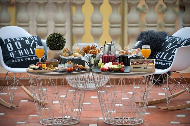 Vincci Lys, Valencia