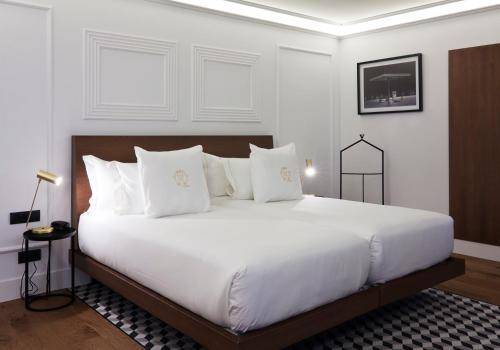 Husa Reina Victoria, Valencia