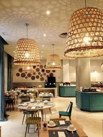 Vincci Lys, Valencia