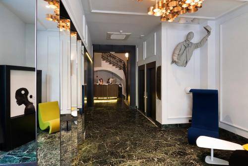 Husa Reina Victoria, Valencia