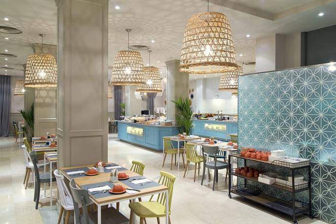 Vincci Lys, Valencia