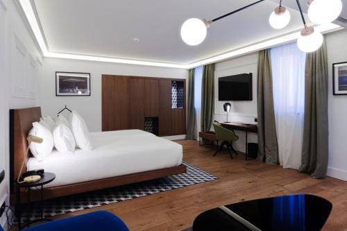 Husa Reina Victoria, Valencia