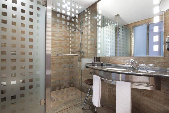 Melia Valencia, Valencia