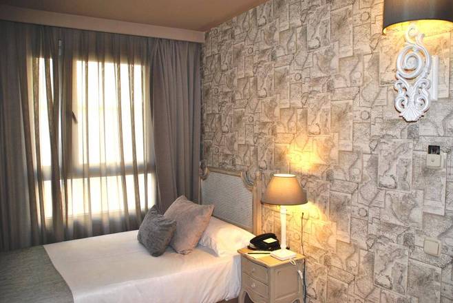 Vincci Lys, Valencia