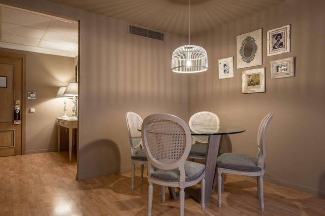 Vincci Lys, Valencia