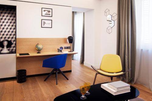 Husa Reina Victoria, Valencia